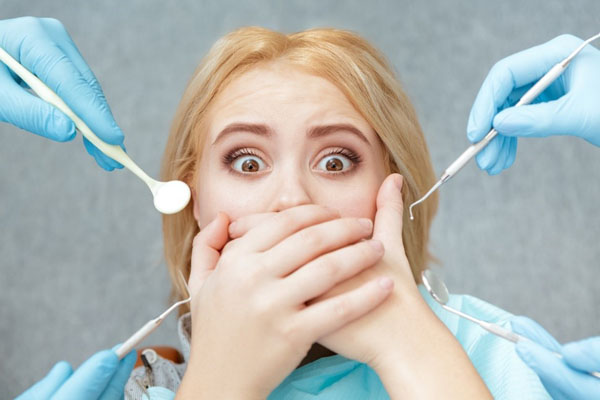 عوامل ایجاد آفت دهان بعد از عمل بینی